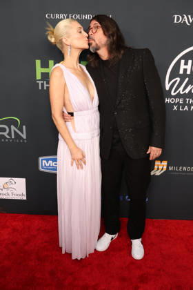 Soundstage Of Hope Gala - LA Jordyn Blum, Dave Grohl. At The Soundstage Of Hope Gala held at Chaplin Recording Studios in Los Angeles, CA. 01 October 2026 Photo Credit: ABACA PRESS-Fafou Los Angeles CA United States  Copyright: xFatixSadou ABACAPRESS.COMx