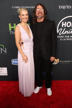Soundstage Of Hope Gala - LA Jordyn Blum, Dave Grohl. At The Soundstage Of Hope Gala held at Chaplin Recording Studios in Los Angeles, CA. 01 October 2026 Photo Credit: ABACA PRESS-Fafou Los Angeles CA United States  Copyright: xFatixSadou ABACAPRESS.COMx