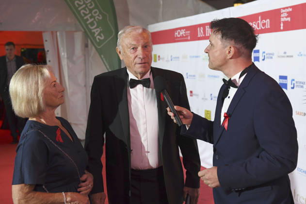 Eduard Geyer mit Ehefrau Angelika Geyer bei der 18. Hope Gala 2026 im Schauspielhaus. Dresden,10.10.2026