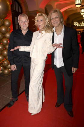 Dirk Michaelis, Victoria Herrmann und Ritchie Barton bei der 18. Hope Gala 2026 im Schauspielhaus. Dresden,10.10.2026