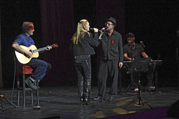 Anna Loos mit Ehemann Jan Josef Liefers bei der 18. Hope Gala 2026 im Schauspielhaus. Dresden, 10.10.2026