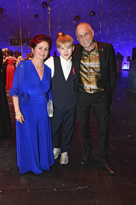 Viola Klein, Bjarne und Gast bei der 18. Hope Gala 2026 im Schauspielhaus. Dresden, 10.10.2026