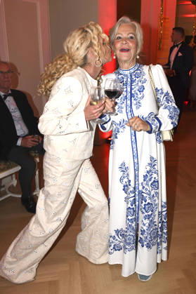 Victoria Herrmann und Dorit Gäbler bei der 18. Hope Gala 2026 im Schauspielhaus. Dresden, 10.10.2026