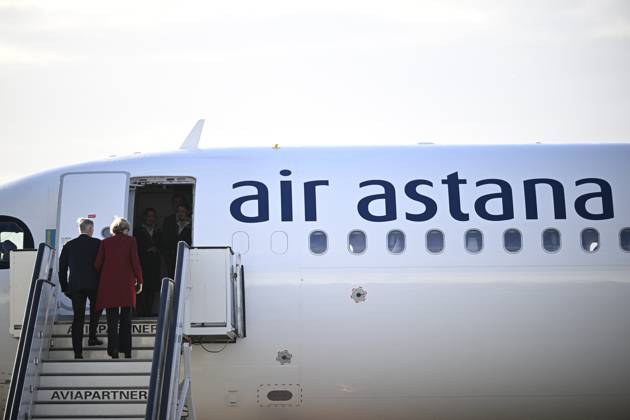 King Philippe - Filip of Belgium and Queen Mathilde of Belgium pictured at the official departure ceremony ahead of a state visit of the Belgian King and Queen to Kazakhstan, on Sunday 11 October 2026, at Melsbroek military airport. The first State Visit of Belgium s royal couple in central Asia from 11 to 14 October 2026, aims to highlight bilateral cooperation in the economic, academic, and cultural fields.  JASPERxJACOBS 189424641
