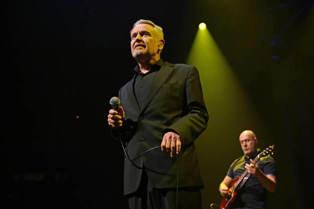 ˜Gene™ performing at Roundhouse, London LONDON, ENGLAND - OCTOBER 10: Martin Rossiter and Steve Mason of ˜Gene™ performing at Roundhouse, Chalk Farm on October 10 in London, England. CAP MAR MAR Great Britain UK Copyright: xMartinxHarris CapitalxPicturesx