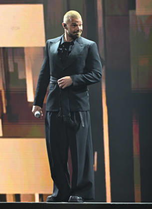 HOLLYWOOD FL - OCTOBER 10: Ricky Martin performs during the Ricky Martin Live 2026 Tour at Hard Rock Live at the Seminole Hard Rock Hotel & Casino on October 10, 2026 in Hollywood, Florida. Copyright: xmpi10x