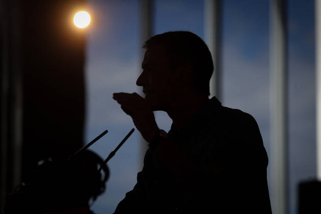 Pedro Sánchez Speaks at a Pre-Campaign Event in Ponferrada, León The Secretary-General of the PSOE and Prime Minister, Pedro Sánchez, during a PSOE pre-campaign event at La Térmica Cultural in Ponferrada on October 11, 2026, in Ponferrada, León, Castile and León, Spain. The Prime Minister and Secretary-General of the PSOE, Pedro Sánchez, kicked off the pre-campaign for the general election on November 29 this weekend with two events: on Saturday in Dos Hermanas, Seville, and today in Ponferrada, León, at the Térmica Cultural of the Energy Foundation, October 11, 2026, Ponferrada, León, Castile and León, Spain Copyright: xCarlosxCastrox 7837723