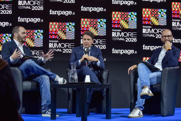 October 11, 2026, Rome, Rome, Italy: Fanpage.it Co-Director Adriano Biondi (L), Movimento 5 Stelle President Giuseppe Conte (C), and Fanpage.it Director Francesco Cancellato (R) during an interview at the panel Faccia a Faccia con i politici during the Rumore Festival 2026 at Acquario Romano in Rome on October 11, 2026. Rome Italy - ZUMAn299 20261011_zip_n299_019 Copyright: xVincenzoxNuzzolesex
