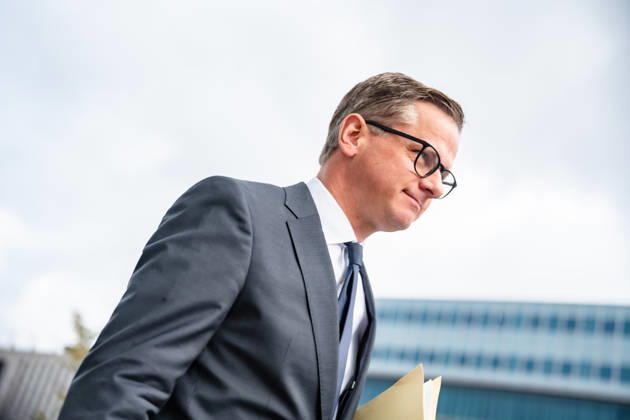 Carsten Linnemann, Bundesgesundheitsminister, bei seiner Ankunft am Konrad-Adenauer-Haus;Präsidiumsklausurtagung der CDU Deutschlands in Berlin, Oktober 2026, Berlin Berlin Deutschland Konrad-Adenauer-Haus