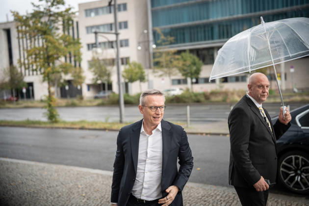 Bundesminister für Digitales und Staatsmodernisierung, Karsten Wildberger, bei seiner Ankunft;Präsidiumsklausurtagung der CDU Deutschlands in Berlin, Oktober 2026, Berlin Berlin Deutschland Konrad-Adenauer-Haus