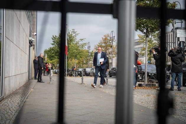 Mario Voigt, Ministerpräsident Thüringen, bei seiner Ankunft;Präsidiumsklausurtagung der CDU Deutschlands in Berlin, Oktober 2026, Berlin Berlin Deutschland Konrad-Adenauer-Haus