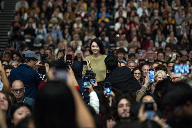 PEOPLE: Festival Lumiere - Lyon 11 10 2026 Zhang Ziyi photographed by a crowd of fans at the 18th Lumiere Film Festival Lumiere in Lyon (France) on October 11, 2026. Photo by Sandrine Thesillat PsNewZ  Copyright: xSandrinexThesillatx