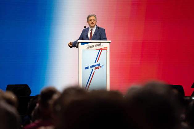 Jean-Luc Melenchon s Presidential Campaign Rally - Cournon-d’Auvergne La France Insoumise (LFI) candidate in 2027 presidential election in France Jean-Luc Melenchon speaks during a campaign rally in Cournon-d Auvergne in the Puy-de-Dome department on October 11, 2026. Photo by Fanny Reynaud ABACAPRESS.COM Clermont-Ferrand Auvergne, auvergne rhône alpes France Copyright: xReynaudxFanny ABACAx