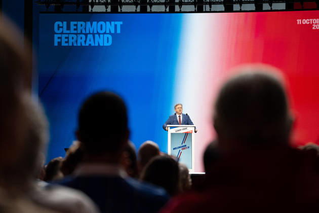 Jean-Luc Melenchon s Presidential Campaign Rally - Cournon-d’Auvergne La France Insoumise (LFI) candidate in 2027 presidential election in France Jean-Luc Melenchon speaks during a campaign rally in Cournon-d Auvergne in the Puy-de-Dome department on October 11, 2026. Photo by Fanny Reynaud ABACAPRESS.COM Clermont-Ferrand Auvergne, auvergne rhône alpes France  Copyright: xReynaudxFanny ABACAx