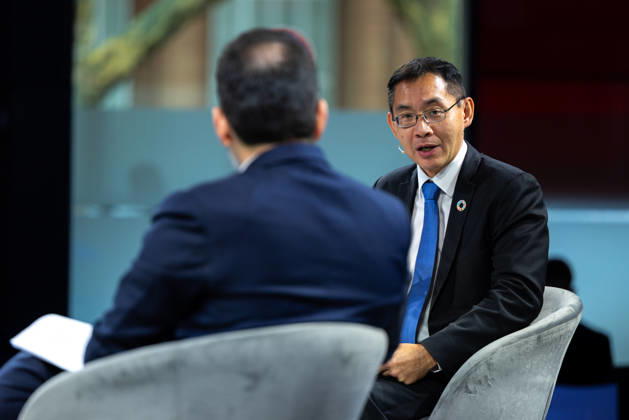 World Health Summit 2026 Weltgesundheitsgipfel. Deutschland, Berlin am 11. Oktober 2026: Prof. Dr. Teo Yik Ying, Dekan der Saw Swee Hock School of Public Health und Vizepräsident der National University of Singapore bei der Paneldisskussion zum Thema: Gesundheit in Krisenzeiten: Wie Gesundheitssysteme trotz Sanktionen und migrationsbedingtem Druck infolge von Konflikten geschützt werden können (Health in Times of Crisis: Safeguarding Health Systems Amid Sanctions and Conflict-Induced Migration Pressure).