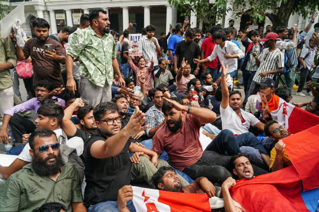 Protesters during the protest against CEC Gyanesh Kumar in New Delhi New Delhi, Oct 11 (ANI): Protesters during the protest against Chief Election Commissioner Gyanesh Kumar at Palika Bazar, Connaught Place, in New Delhi on Sunday. NEW DELHI Delhi India Copyright: xANIx ANI_20261011150
