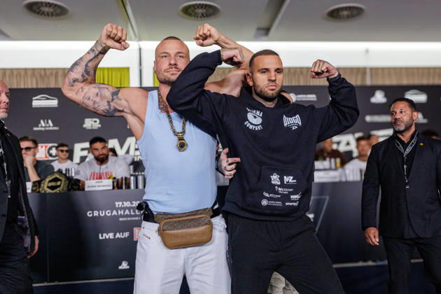 11.10.2026. Essen. (l-r) Eric Sindermann und Diogo Sangre bei der Pressekonferenz zum Fame Fighting 4 Promiboxen. Essen Atlantic Hotel Nordrhein-Westfalen Deutschland