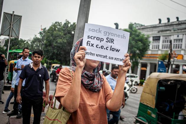 Protest to demand resignation of India s chief election commissioner in New Delhi NEW DELHI, INDIA - OCTOBER 11: Demonstrators gather to demand the resignation of Chief Election Commissioner Gyanesh Kumar over alleged electoral roll irregularities and revisions in New Delhi, India on October 11, 2026. Yousuf Sarfaraz Anadolu New Delhi India. Editorial use only. Please get in touch for any other usage.  Copyright: x2026xAnadoluxYousufxSarfarazx