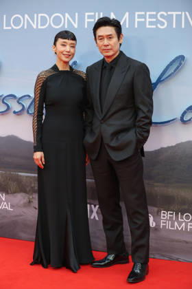 Possible Love premiere at BFI London Film Festival LONDON, UNITED KINGDOM - OCTOBER 11: South Korean actors Sul Kyung-gu (R) and Jeon Do-yeon (L) attend the premiere of Possible Love during the 70th BFI London Film Festival in London, United Kingdom on October 11, 2026. Zeynep Demir Anadolu London United Kingdom. Editorial use only. Please get in touch for any other usage.  Copyright: x2026xAnadoluxZeynepxDemirx