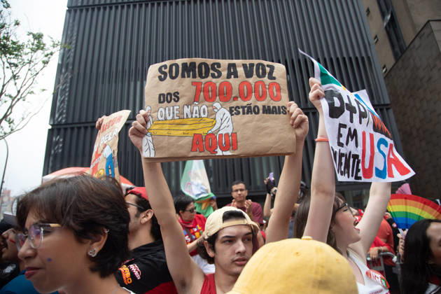 SaO PAULO, SP - 11.10.2026: ATO EM APOIO A LULA SP - Students, social movements and supporters of President Luiz Inacio Lula da Silva are holding an event throughout this Sunday (11) in anticipation of the second round of elections. With a gathering in front of MASP, the event continues to Praca Roosevelt, in the central area of Sao Paulo, SP. x3029216x RodileixMorais