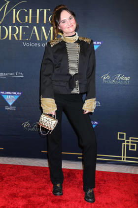 Entertainment Bilder des Tages #2 October 11, 2026, Beverly Hills, California, USA: LOS ANGELES - OCT 8: Madeline Carroll at the Night of Dreams Gala at the Beverly Hills Hotel on October 8, 2026 in Beverly Hills, CA Beverly Hills USA - ZUMAb170 20261011_aap_b170_004 Copyright: xKayxBlakex