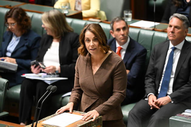 QUESTION TIME, Australian Communications Minister Anika Wells speaks during Question Time in the House of Representatives at Parliament House in Canberra, Monday, October 12, 2026. ( NO ARCHIVING CANBERRA AUSTRALIAN CAPITAL TERRITORY Australia  Copyright: xLUKASxCOCHx 20261012152275632826