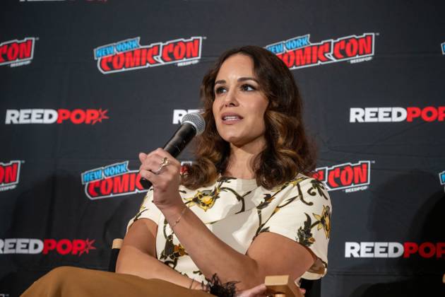 October 11, 2026, New York, New York, United States: Melissa Fumero speaks at a panel discussion for CBS s new crime-solving drama EINSTEIN!.during New York Comic Con 2026 at The Jacob K. Javits Convention Center on October 11, 2026 in New York City. New York United States - ZUMAs197 20261011_aaa_s197_375 Copyright: xRonxAdarx