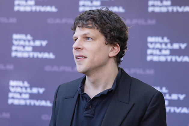 49th Mill Valley Film Festival - Closing Night Premiere Of The Debut Writer, Director, and Composer Jesse Eisenberg closes out the 49th Mill Valley Film Festival with his movie The Debut, at the Outdoor Art Club on October 11, 2026 in Mill Valley, California. California USA Copyright: xPicturexHappyxPhotos imageSPACEx