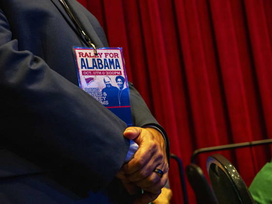 October 11, 2026, Huntsville, Alabama, USA: Democratic gubernatorial candidate and former Alabama Senator Doug Jones holds a rally as he seeks to become Alabama s first Democratic governor since 2003. Huntsville USA - ZUMAd155 20261011_znp_d155_010 Copyright: xSuexDorfmanx