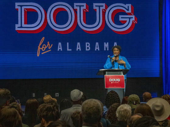 October 11, 2026, Huntsville, Alabama, USA: Political activist and former Georgia House of Representatives minority leader STACEY ABRAMS addresses a rally in support of Doug Jones candidacy for governor of Alabama. Huntsville USA - ZUMAd155 20261011_znp_d155_033 Copyright: xSuexDorfmanx