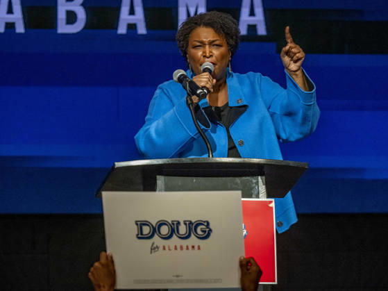 October 11, 2026, Huntsville, Alabama, USA: Political activist and former Georgia House of Representatives minority leader STACEY ABRAMS addresses a rally in support of Doug Jones candidacy for governor of Alabama. Huntsville USA - ZUMAd155 20261011_znp_d155_035 Copyright: xSuexDorfmanx