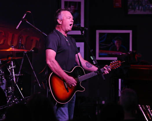 BOCA RATON - OCTOBER 11: Edwin McCain performs at The Funky Biscuit on October 11, 2026 in Boca Raton, Florida. Copyright: xmpi04MediaPunchx