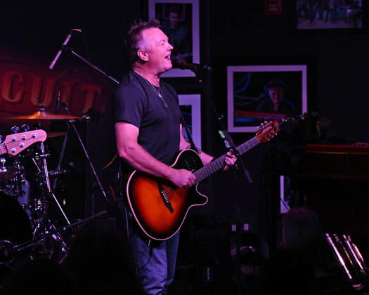 BOCA RATON - OCTOBER 11: Edwin McCain performs at The Funky Biscuit on October 11, 2026 in Boca Raton, Florida. Copyright: xmpi04MediaPunchx