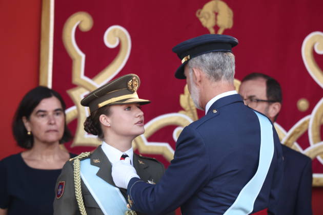 October 12 Parade for Hispanic Heritage Day King Felipe VI and Princess Leonor during the solemn ceremony honoring the national flag and the military parade on October 12, Hispanic Heritage Day, in the Plaza de Cánovas del Castillo, on October 12, 2026, in Madrid, Spain. The events begin with the raising of the flag and are followed by a tribute to those who gave their lives for the country. Subsequently, the military air and ground parades begin. Approximately 4,400 members of the Armed Forces, the security forces, and various civilian public institutions are participating this year in the parade presided over by the King and Queen. The aerial parade featured 50 fighter, training, and transport aircraft, as well as around 30 helicopters.  Copyright: xEduardoxParrax 7840574