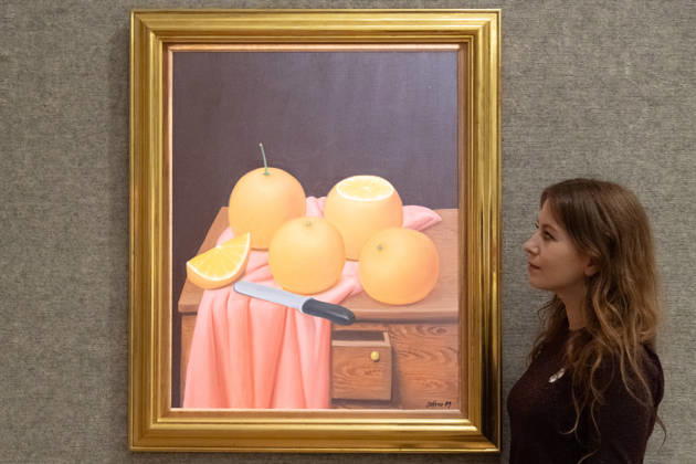 Bonhams 20th 21st Century Art Day Evening Sales Highlights Photocall - Bonhams, London, UK - 12 October, 2026 A staff member views Still Life with Oranges by Botero (est. Â£200k - Â£300k) as part of Bonhams 20th 21st Century Art Day Evening Sales which is to go on auction from 15th - 16th October 2026 at Bonhams in London, England, UK on Monday 12 October, 2026., Credit:Justin Ng Avalon UK, England, London, Bonhams  Copyright: xJustinxNgx xAvalonx 1142586616