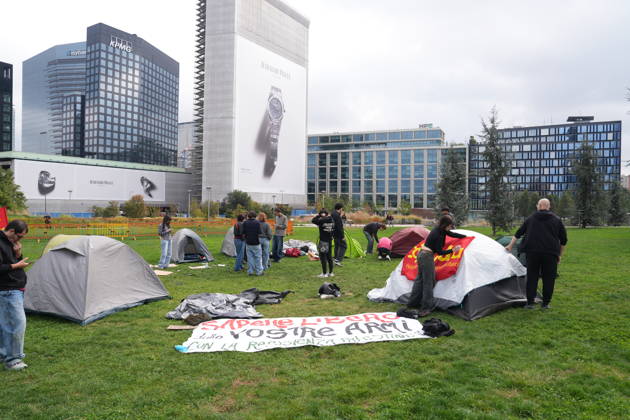 RECORD DATE NOT STATED IPA89591494 - Milan, October 12, 2026: Tents at the Biblioteca degli Alberi: University students from the Unione degli Universitari (UDU) are camping out to protest the high cost of living and skyrocketing rents  Copyright: xx xDuilioxPiaggesix IPA89591494.jpeg