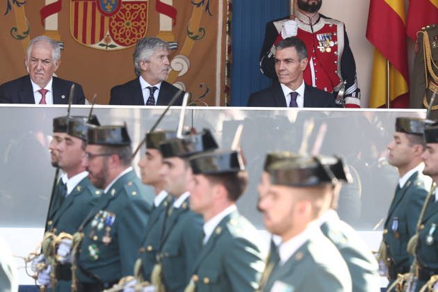 October 12 Parade for Hispanic Heritage Day I D The president of the Constitutional Court, Cándido Conde Pumpido; the Minister of the Interior, Fernando Grande Marlaska; and Prime Minister Pedro Sánchez, during the solemn ceremony honoring the national flag and the military parade for October 12, Hispanic Heritage Day, in the Plaza de Cánovas del Castillo, on October 12, 2026, in Madrid, Spain. The ceremonies begin with the raising of the flag and are followed by a tribute to those who gave their lives for the country. Subsequently, the military air and ground parades begin. Approximately 4,400 members of the Armed Forces, the security forces, and various civilian public institutions are participating this year in the parade presided over Copyright: xEduardoxParrax 7840716