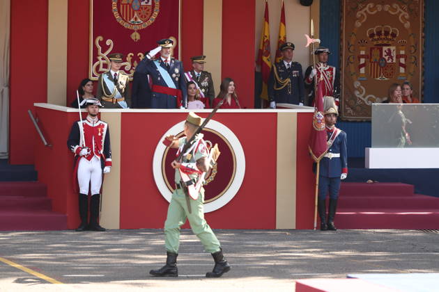 October 12 Parade for Hispanic Heritage Day King Felipe VI during the solemn ceremony honoring the national flag and the military parade for October 12, Hispanic Heritage Day, in the Plaza de Cánovas del Castillo, on October 12, 2026, in Madrid, Spain. The events begin with the raising of the flag and are followed by a tribute to those who gave their lives for the country. Subsequently, the military air and ground parades begin. Approximately 4,400 members of the Armed Forces, the security forces, and various civilian public institutions are participating this year in the parade presided over by the King and Queen. The aerial parade featured 50 fighter, training, and transport aircraft, as well as around 30 helicopters. On the ground, some  Copyright: xEduardoxParrax 7840754