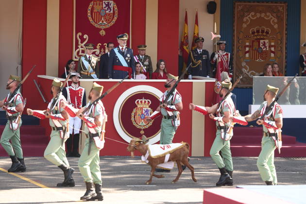 October 12 Parade for Hispanic Heritage Day King Felipe VI during the solemn ceremony honoring the national flag and the military parade for October 12, Hispanic Heritage Day, in the Plaza de Cánovas del Castillo, on October 12, 2026, in Madrid, Spain. The events begin with the raising of the flag and are followed by a tribute to those who gave their lives for the country. Subsequently, the military air and ground parades begin. Approximately 4,400 members of the Armed Forces, the security forces, and various civilian public institutions are participating this year in the parade presided over by the King and Queen. The aerial parade featured 50 fighter, training, and transport aircraft, as well as around 30 helicopters. On the ground, some  Copyright: xEduardoxParrax 7840755