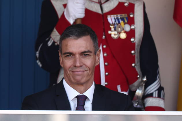 October 12 Parade for Hispanic Heritage Day Prime Minister Pedro Sánchez during the solemn ceremony honoring the national flag and the military parade on October 12, Hispanic Heritage Day, at Plaza de Cánovas del Castillo, on October 12, 2026, in Madrid, Spain. The events begin with the raising of the flag and are followed by a tribute to those who gave their lives for the country. Subsequently, the military air and ground parades begin. Approximately 4,400 members of the Armed Forces, the security forces, and various civilian public institutions are participating this year in the parade presided over by the King and Queen. The aerial parade featured 50 fighter, training, and transport aircraft, as well as around 30 helicopters. On the gro  Copyright: xEduardoxParrax 7840746