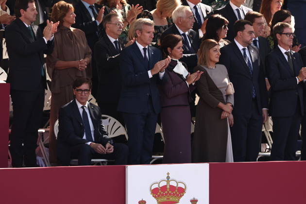 October 12 Parade for Hispanic Heritage Day The president of the Generalitat de Catalunya, Salvador Illa i, during the solemn ceremony honoring the national flag and the military parade on October 12, Hispanic Heritage Day, in Plaza de Cánovas del Castillo, on October 12, 2026, in Madrid, Spain. The events begin with the flag-raising ceremony and are followed by a tribute to those who gave their lives for the country. Subsequently, the military air and ground parades begin. Approximately 4,400 members of the Armed Forces, the security forces, and various civilian public institutions are participating this year in the parade presided over by the King and Queen. The air parade featured 50 fighter, training, and transport aircraft, as well as Copyright: xEduardoxParrax 7840764