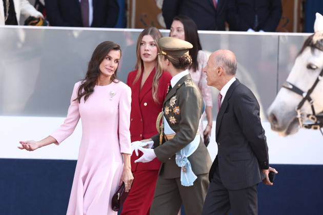 October 12 Parade for Hispanic Heritage Day: Queen Letizia, Princess Leonor, and Infanta Sofía during the solemn ceremony honoring the national flag and the military parade on October 12, Hispanic Heritage Day, at the Plaza de Cánovas del Castillo, on October 12, 2026, in Madrid, Spain. The events begin with the raising of the flag and are followed by a tribute to those who gave their lives for the country. Subsequently, the military air and ground parades begin. Approximately 4,400 members of the Armed Forces, the security forces, and various civilian public institutions are participating this year in the parade presided over by the King and Queen. The aerial parade featured 50 fighter, training, and transport aircraft, as well as around Copyright: xEduardoxParrax 7840787