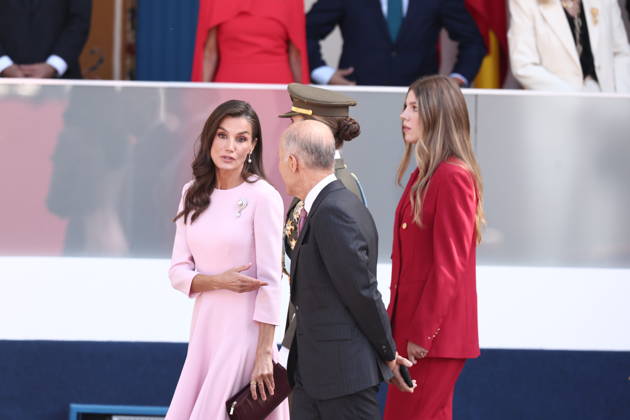 October 12 Parade for Hispanic Heritage Day: Queen Letizia, Princess Leonor, and Infanta Sofía during the solemn ceremony honoring the national flag and the military parade on October 12, Hispanic Heritage Day, at the Plaza de Cánovas del Castillo, on October 12, 2026, in Madrid, Spain. The events begin with the raising of the flag and are followed by a tribute to those who gave their lives for the country. Subsequently, the military air and ground parades begin. Approximately 4,400 members of the Armed Forces, the security forces, and various civilian public institutions are participating this year in the parade presided over by the King and Queen. The aerial parade featured 50 fighter, training, and transport aircraft, as well as around Copyright: xEduardoxParrax 7840789