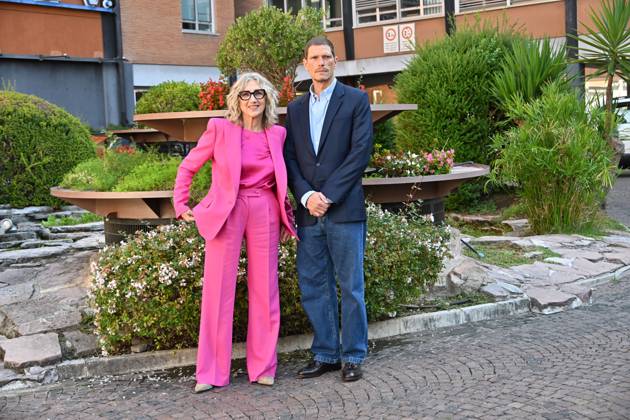 IPA89593286 - Rome: Rai Studios on Via Teulada. Photocall for the TV series Libera: The Case of Elena Palma. Pictured: Matteo Martari, Lunetta Savino  Copyright: xMaurizioxD Avanzox xMaurizioxDxAvanzox IPA89593286