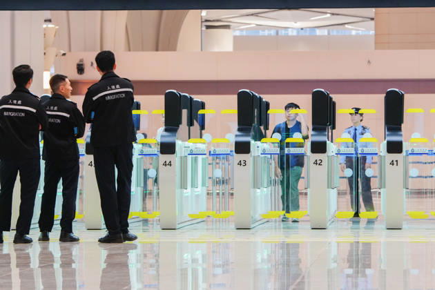 HONG KONG-DAILY HUANGGANG-PORT-OPENING Passengers arrive in Hong Kong through the redeveloped Huanggang Port on October 12, 2026, the first day of operations under the new collaborative inspection and joint clearance system. (Photo by Zulu Lo TMHK via Nexpher Images) Hong Kong