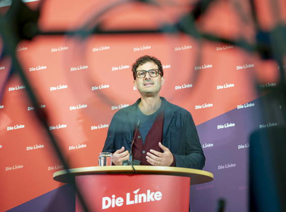 Luigi Pantisano EUR, Deutschland, Berlin, 12.10.2026: Pressekonferenz von Luigi Pantisano Vorsitzender der Partei Die Linke im Karl-Liebknecht-Haus zu aktuellen Themen.