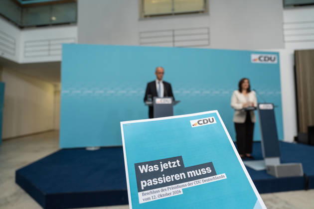 Bundeskanzler Friedrich Merz bei der Abschlusspressekonferenz, mit Franziska Hoppermann, Generalsekretärin;Präsidiumsklausurtagung der CDU Deutschlands in Berlin, Oktober 2026, Berlin Berlin Deutschland Konrad-Adenauer-Haus