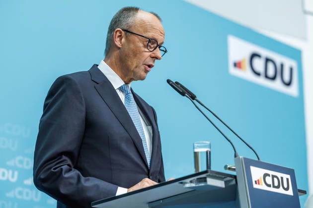 Pressekonferenz mit dem Vorsitzenden der CDU Deutschlands, Bundeskanzler Friedrich Merz und der Generalsekretärin der CDU Deutschlands Franziska Hoppermann Pressekonferenz mit dem Vorsitzenden der CDU Deutschlands, Bundeskanzler Friedrich Merz und der Generalsekretärin der CDU Deutschlands Franziska Hoppermann am 12.10.2026 in Berlin. Berlin Berlin Deutschland CDU-Bundesgeschäftsstelle (Konrad-Adenauer-Haus)
