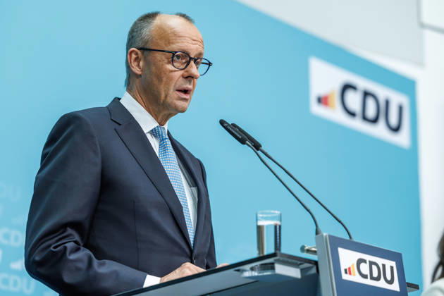 Pressekonferenz mit dem Vorsitzenden der CDU Deutschlands, Bundeskanzler Friedrich Merz und der Generalsekretärin der CDU Deutschlands Franziska Hoppermann Pressekonferenz mit dem Vorsitzenden der CDU Deutschlands, Bundeskanzler Friedrich Merz und der Generalsekretärin der CDU Deutschlands Franziska Hoppermann am 12.10.2026 in Berlin. Berlin Berlin Deutschland CDU-Bundesgeschäftsstelle (Konrad-Adenauer-Haus)