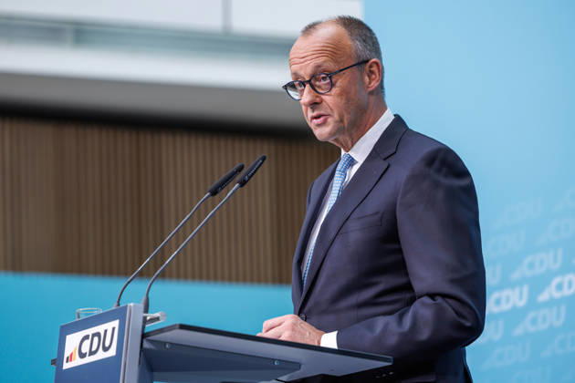 Pressekonferenz mit dem Vorsitzenden der CDU Deutschlands, Bundeskanzler Friedrich Merz und der Generalsekretärin der CDU Deutschlands Franziska Hoppermann Pressekonferenz mit dem Vorsitzenden der CDU Deutschlands, Bundeskanzler Friedrich Merz und der Generalsekretärin der CDU Deutschlands Franziska Hoppermann am 12.10.2026 in Berlin. Berlin Berlin Deutschland CDU-Bundesgeschäftsstelle (Konrad-Adenauer-Haus)